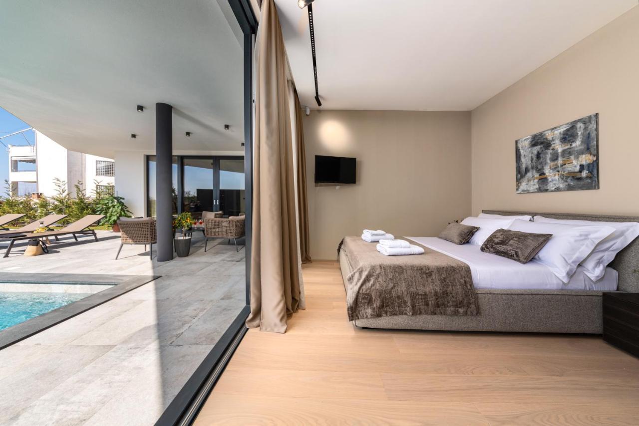 Luxury Villa Aruna Pula Exteriör bild